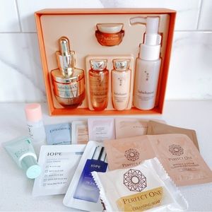 Sulwhasoo Concentrated Ginseng Rescue Ampoule Set + Lots Of Samples